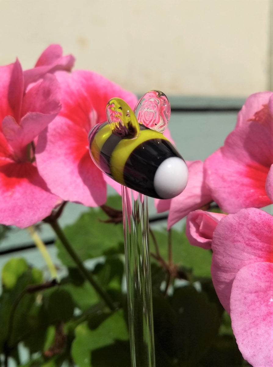 Bumble Bee – Elle's Glass